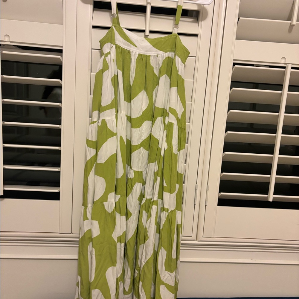Green and White Abstract Print Jumpsuit with Relaxed Fit